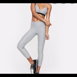 Outdoor Voices 3/4 warmup leggings, grey, size M